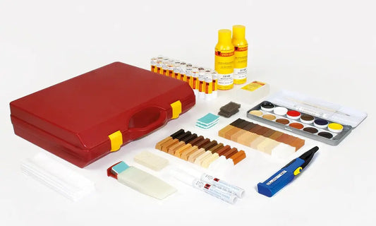 Reparasjonssett PLUS for møbeloverflater. Komplett system for profesjonell reparasjon av riper og skader på møbler og interiør.